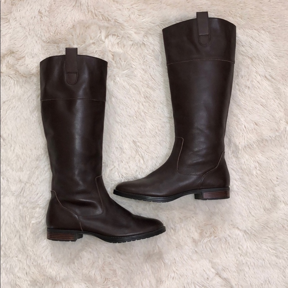 Boots! - Picture 3 of 4